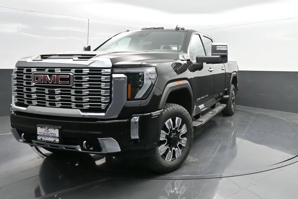2025 Gmc Sierra HD Denali photo 1