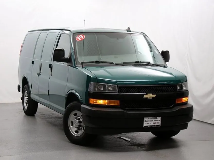 2019 Chevrolet Express Cargo 3500 photo 1