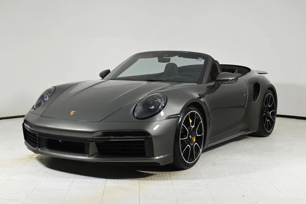 2021 Porsche 911 Turbo S photo 1