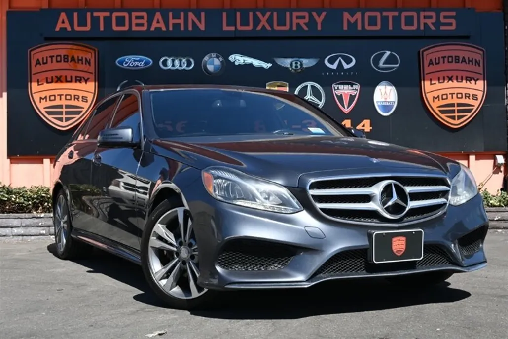 2015 Mercedes Benz E 350 photo 1