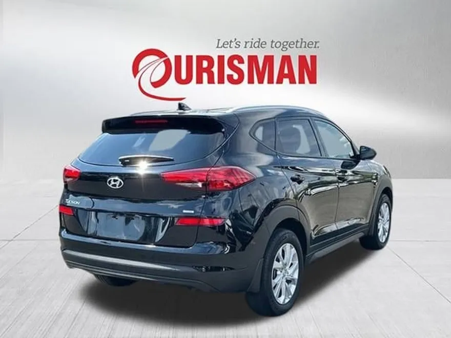 2020 Hyundai Tucson Value photo 2