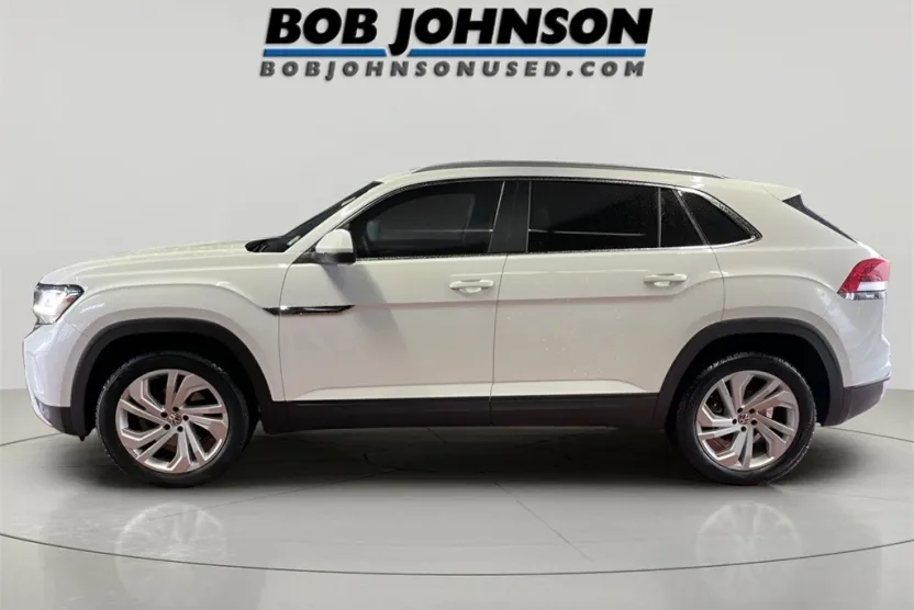 2020 Volkswagen Atlas Cross Sport V6 SEL photo 1