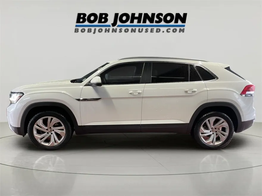 2020 Volkswagen Atlas Cross Sport V6 SEL photo 1
