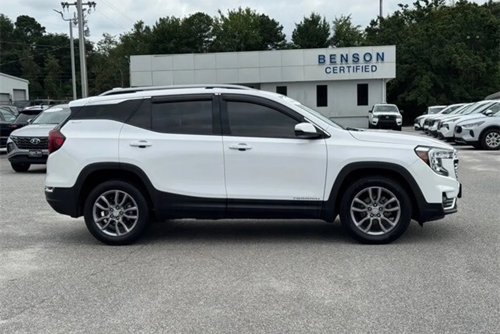 2022 Gmc Terrain SLT photo 1