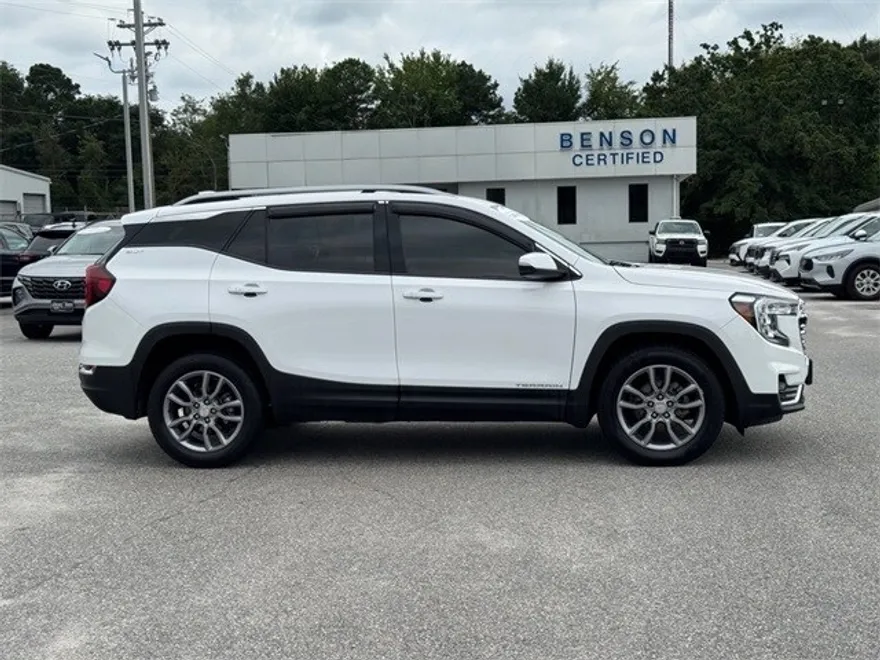 2022 Gmc Terrain SLT photo 1