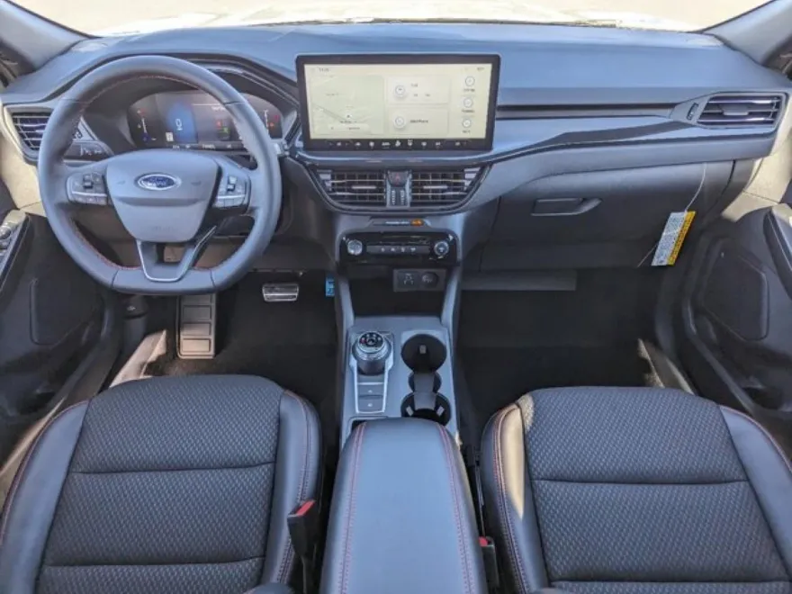 2024 Ford Escape ST-Line photo 14