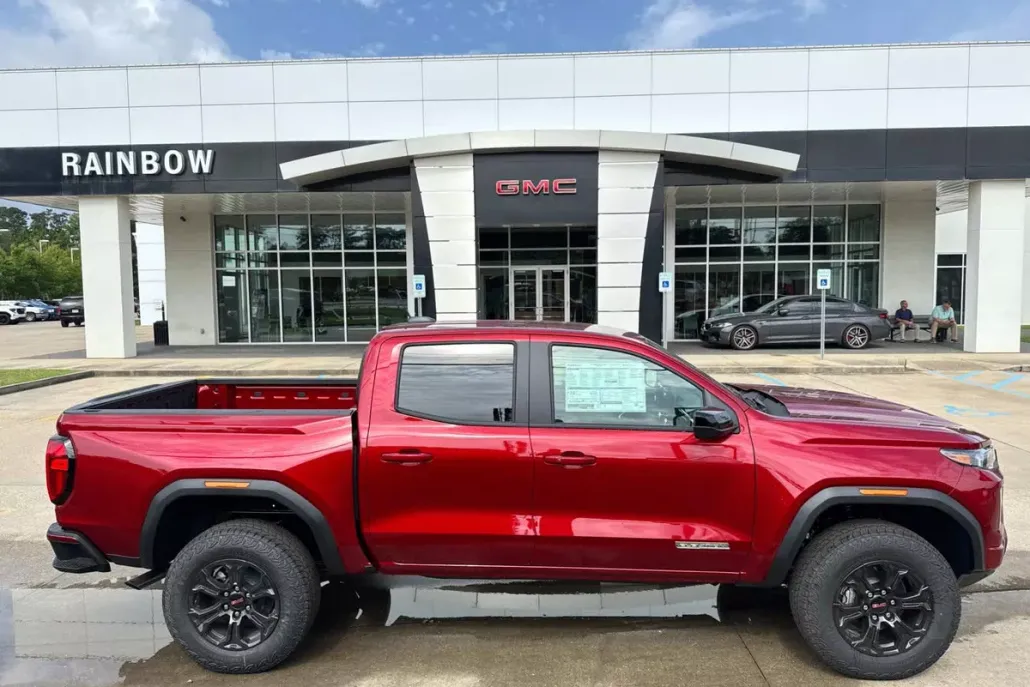 2025 Gmc Canyon Elevation photo 1
