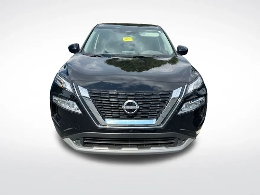 2023 Nissan Rogue SV photo 1