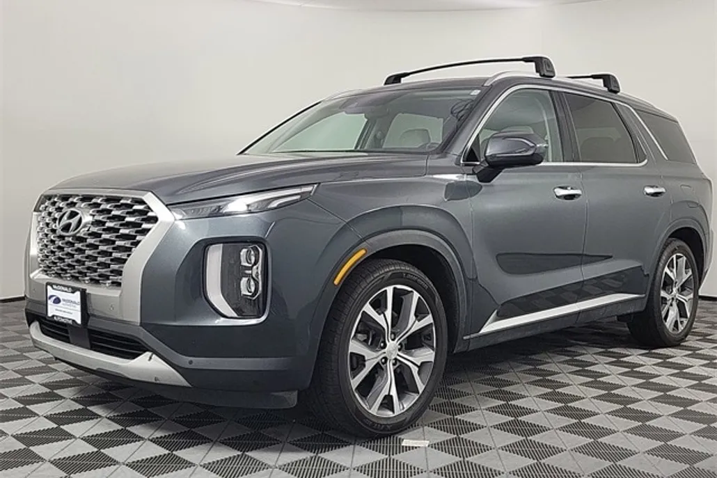 2022 Hyundai Palisade SEL photo 1