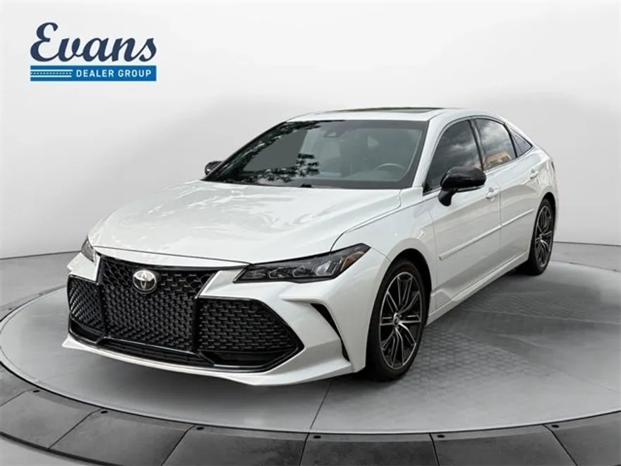 2020 Toyota Avalon XSE photo 1