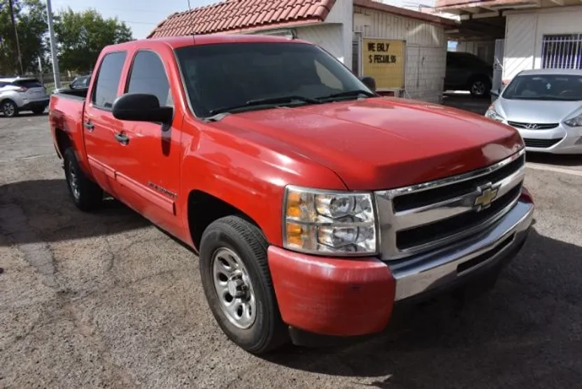 2019 Ram 1500 Classic Tradesman photo 1