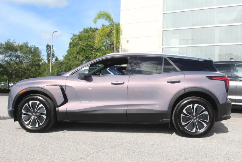 2024 Chevrolet Blazer EV photo 1