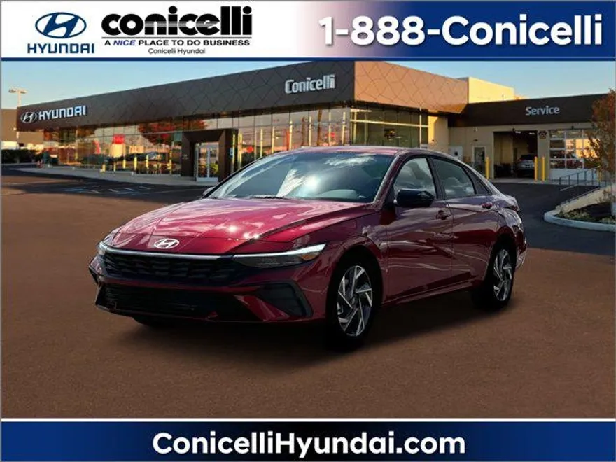 2025 Hyundai Elantra SEL Sport photo 1