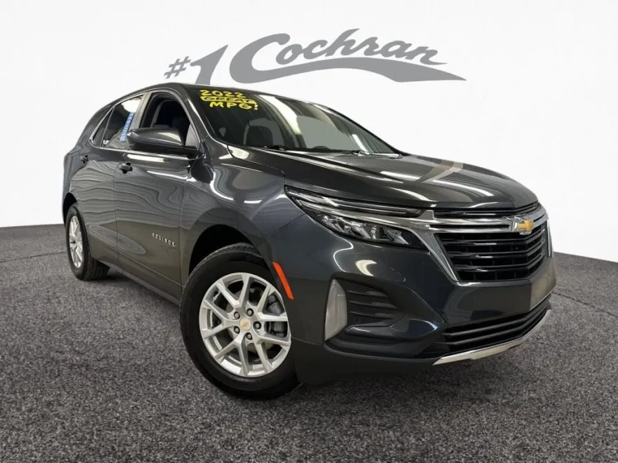 2022 Chevrolet Equinox LT photo 1