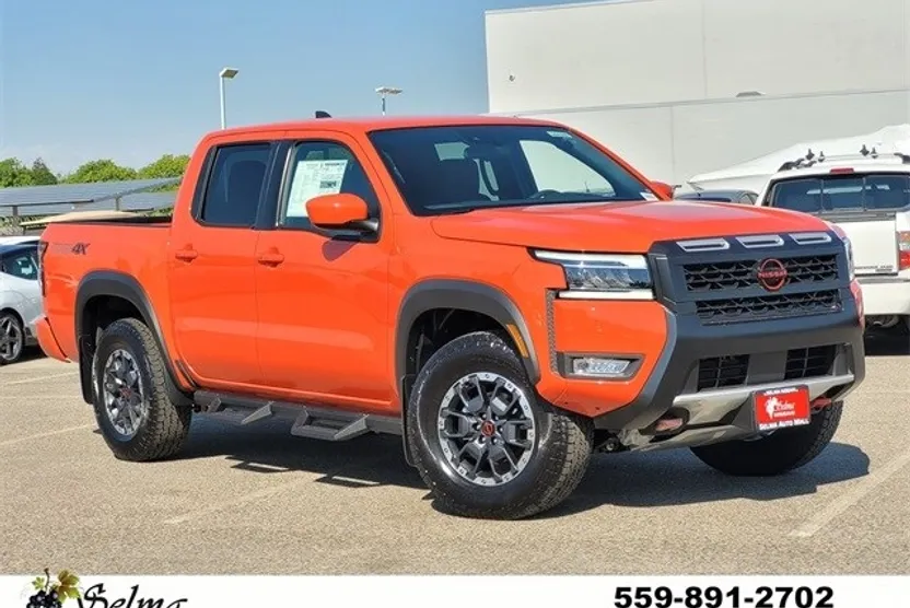 2025 Nissan Frontier PRO-4X photo 1