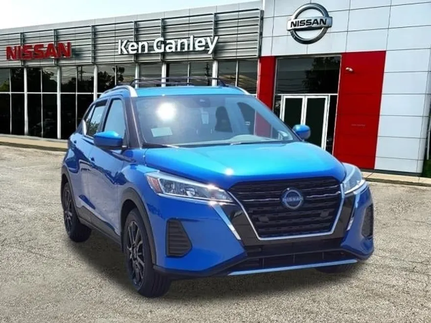 2024 Nissan Kicks SV photo 1