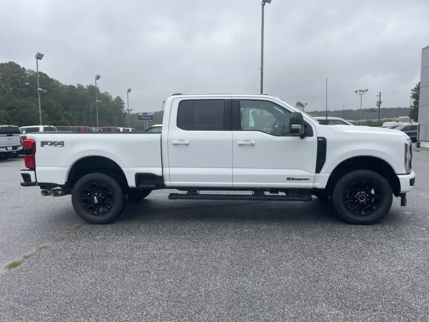 2025 Ford F-250 XLT photo 1