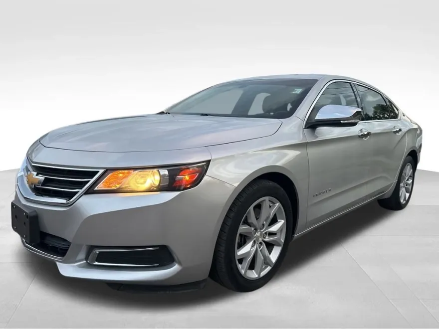2016 Chevrolet Impala 2LT photo 1