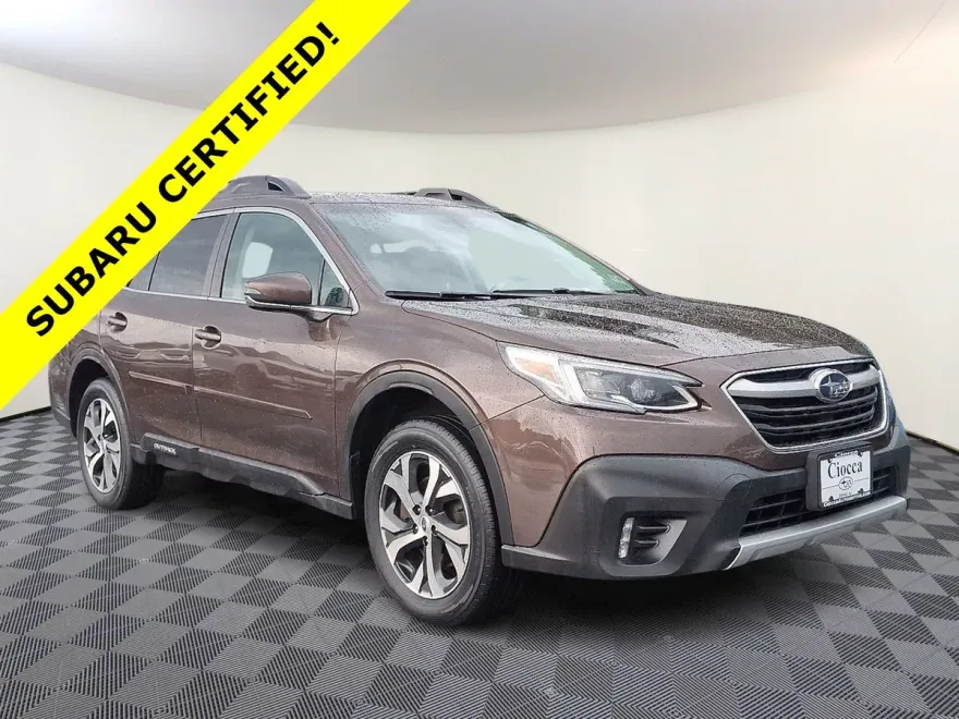 2022 Subaru Outback Limited photo 1