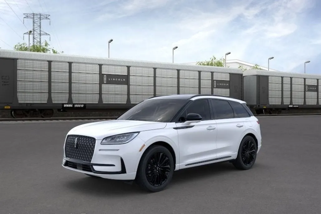 2025 Lincoln Corsair Premiere photo 1