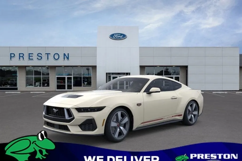 2025 Ford Mustang GT Premium photo 1
