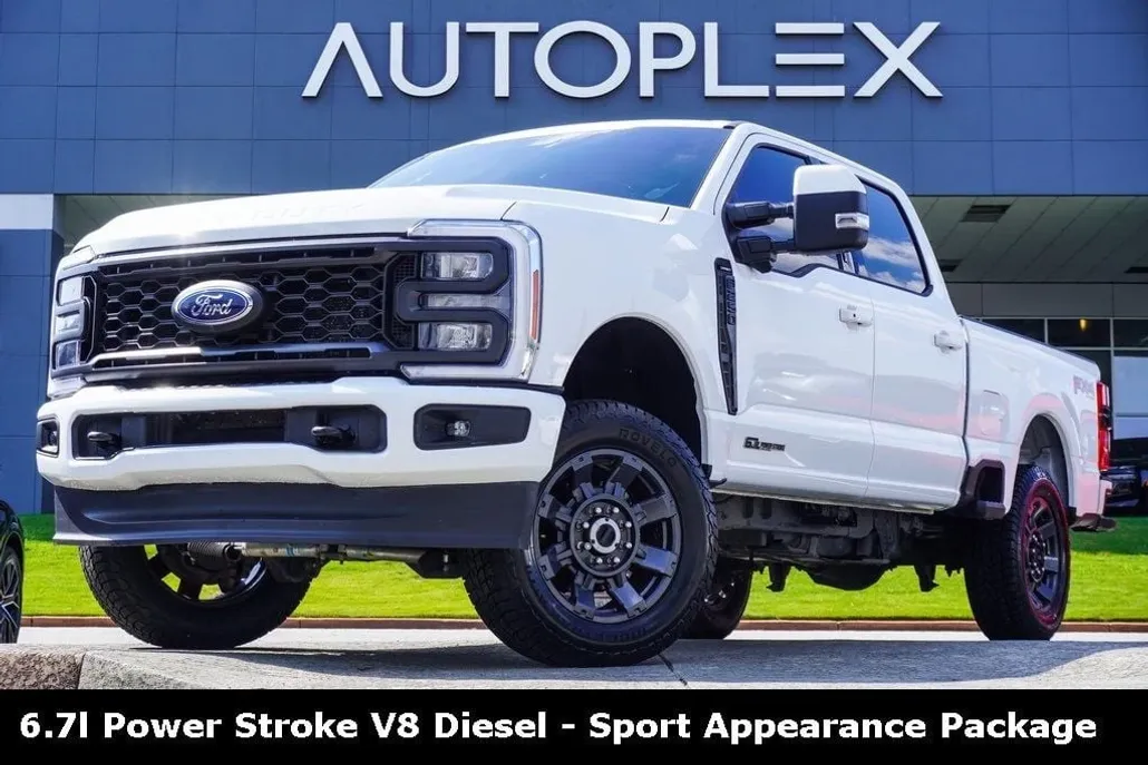 2023 Ford F-250 Lariat photo 1
