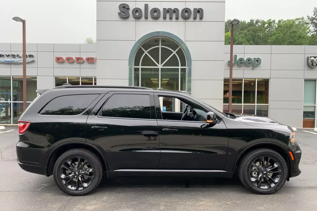 2025 Dodge Durango R/T Plus photo 1