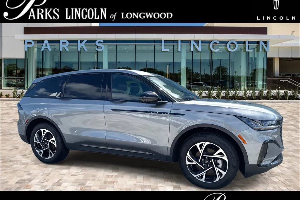 2025 Lincoln Nautilus Premiere photo 1
