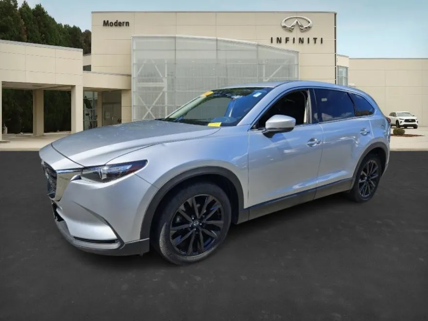 2023 Mazda CX-9 Touring photo 1