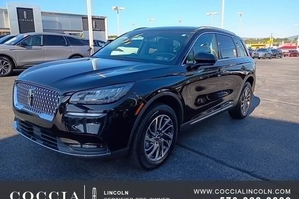 2022 Lincoln Corsair Standard photo 1