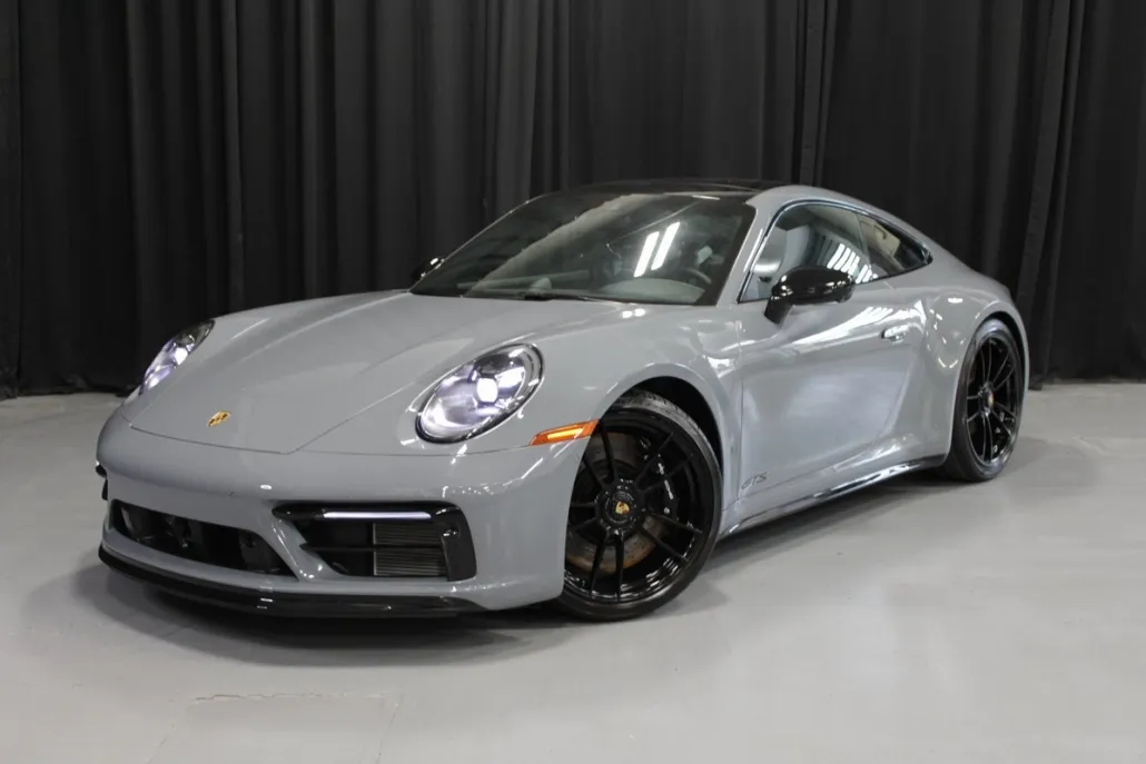 2024 Porsche 911 4 GTS photo 1