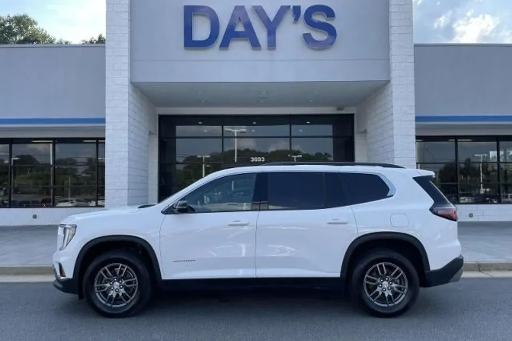 2025 Gmc Acadia Elevation photo 1