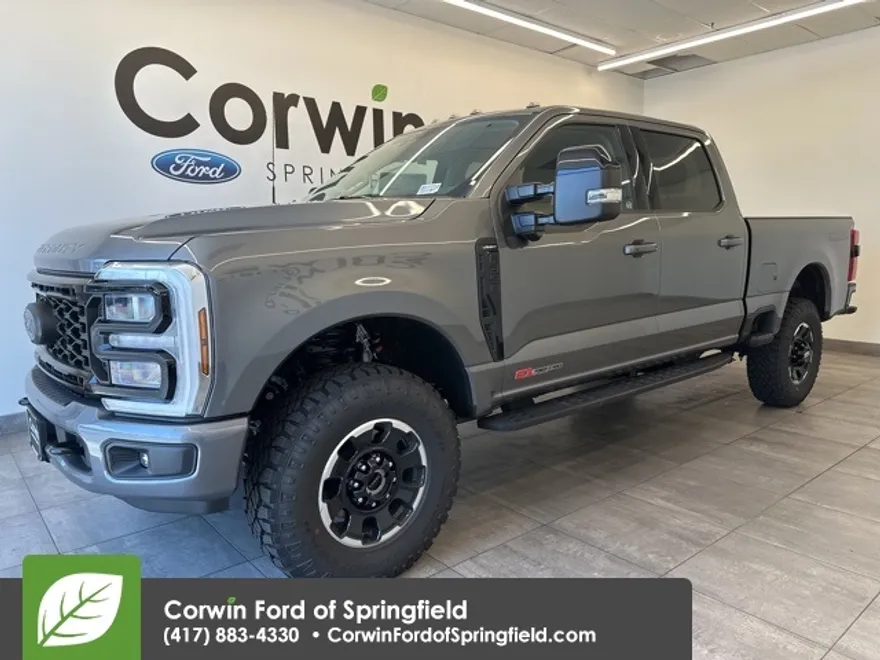 2025 Ford F-350 Lariat photo 1