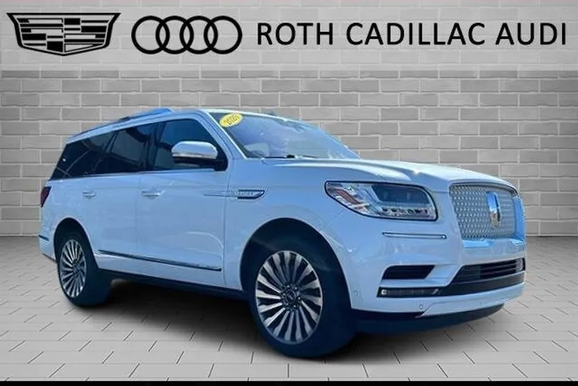 2020 Lincoln Navigator Reserve photo 1