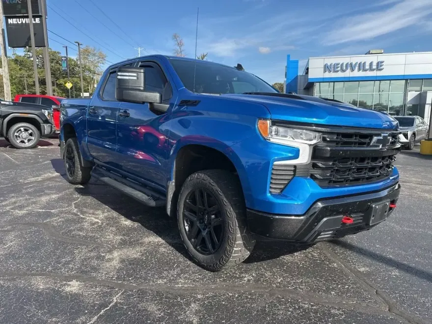 2022 Chevrolet Silverado 1500 LT Trail Boss photo 1