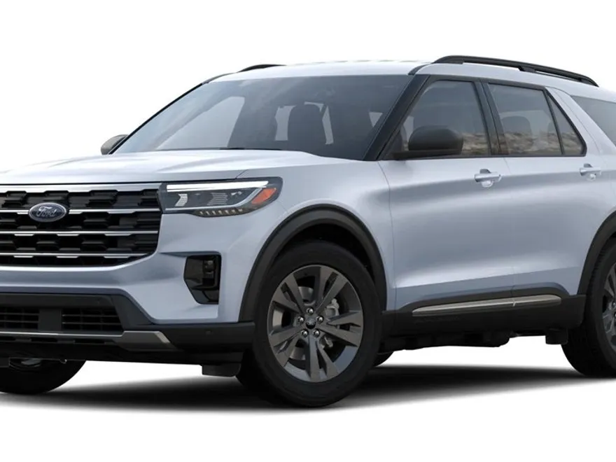 2025 Ford Explorer photo 1