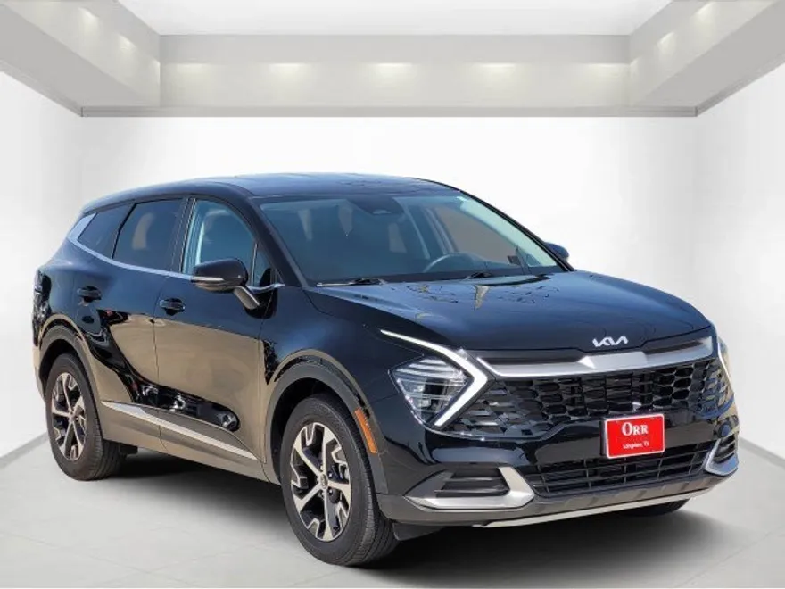 2024 Kia Sportage EX photo 1