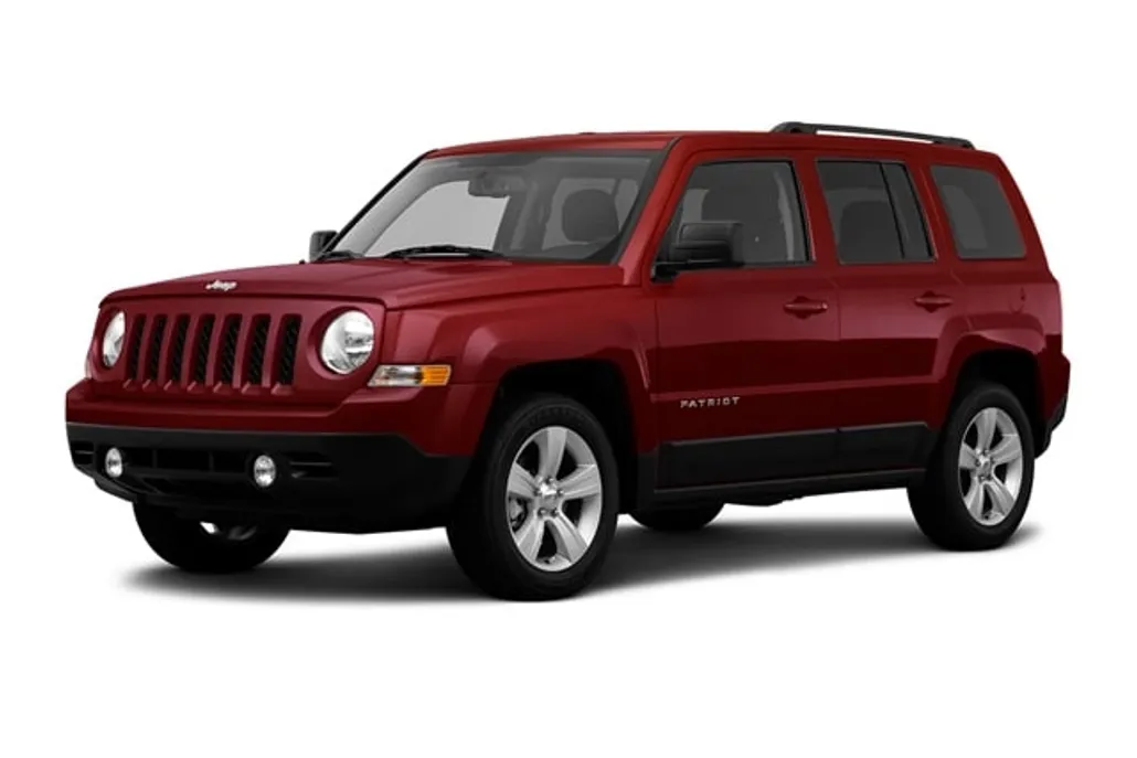 2016 Jeep Patriot High Altitude Altitude Edition photo 1