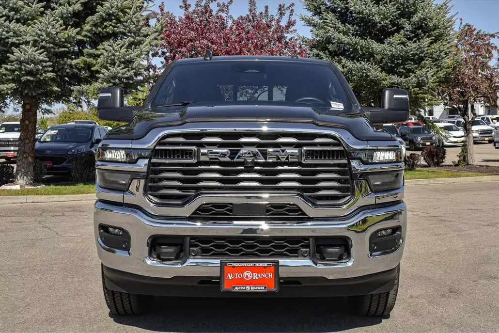 2025 Ram 3500 Tradesman photo 1