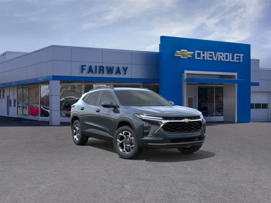 2026 Chevrolet Trax LT photo 1