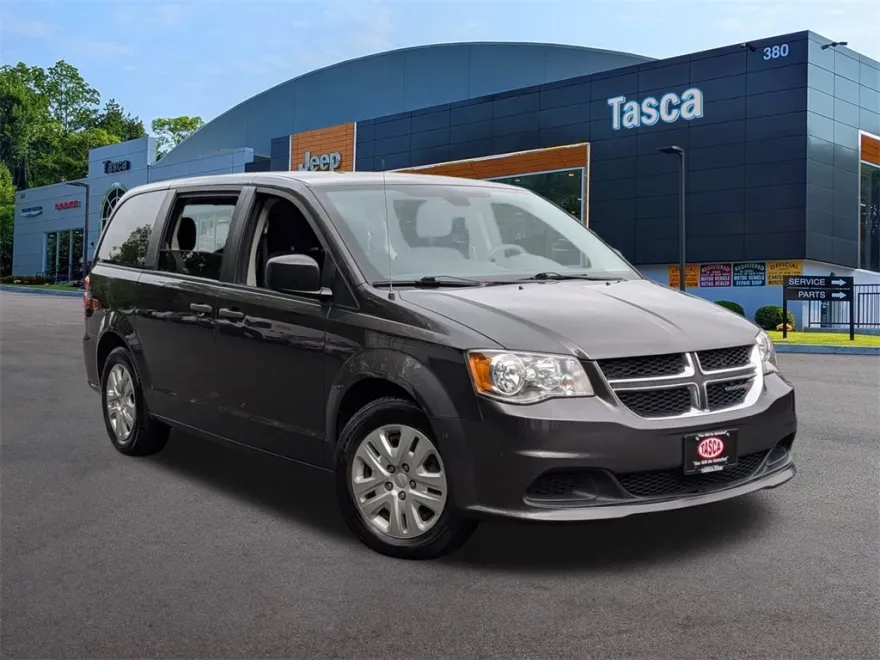 2019 Dodge Grand Caravan SE photo 1