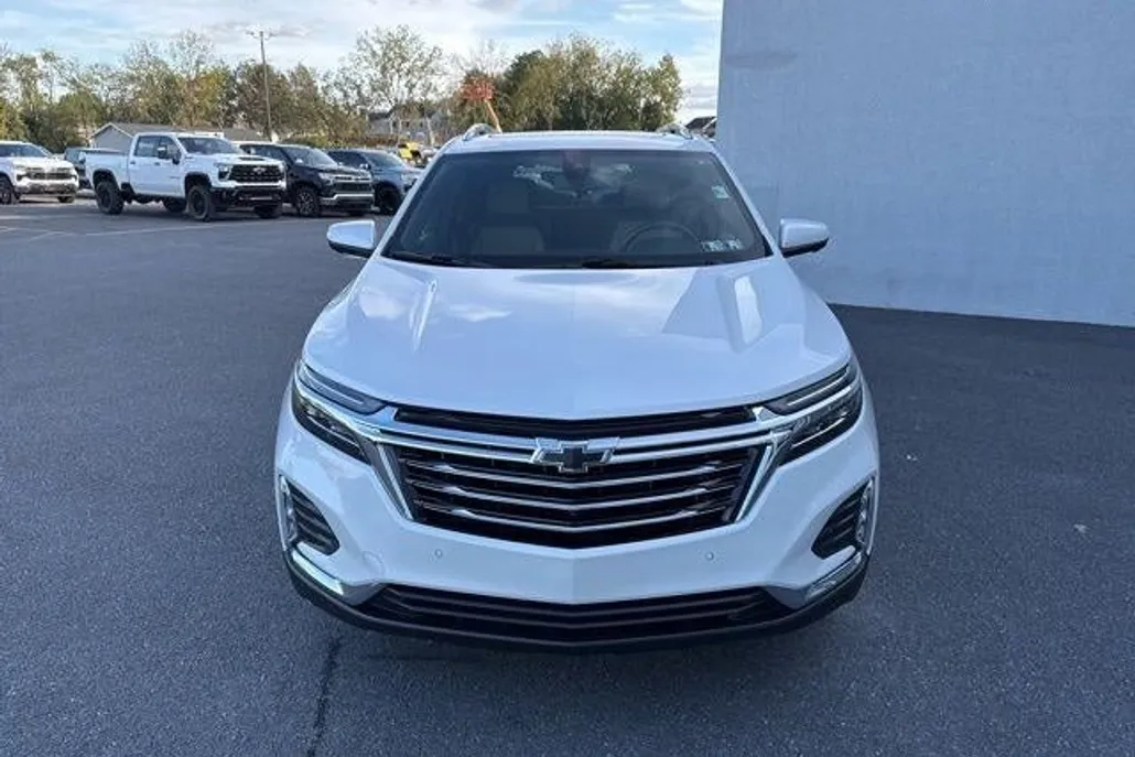 2022 Chevrolet Equinox Premier photo 1