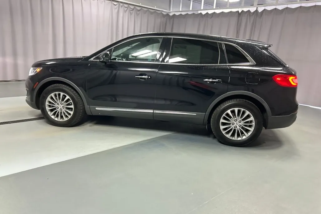 2016 Lincoln MKX Select photo 1