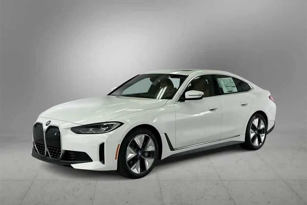 2024 Bmw i4 xDrive40 photo 1