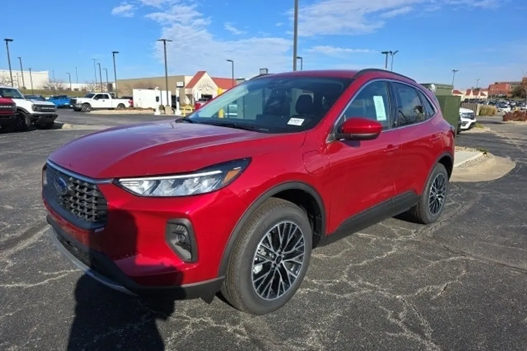 2025 Ford Escape Base photo 1