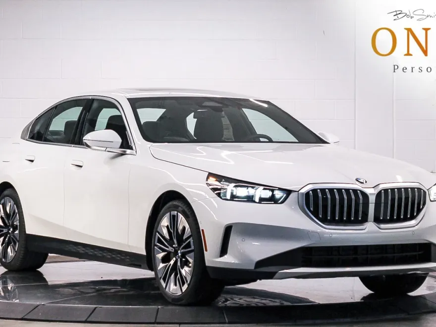 2025 Bmw 530i photo 1