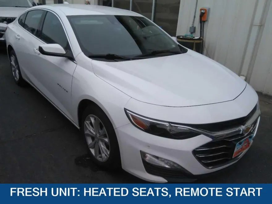 2024 Chevrolet Malibu 1LT photo 1