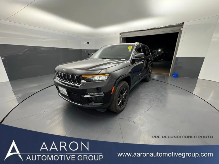 2022 Jeep Grand Cherokee Limited photo 1
