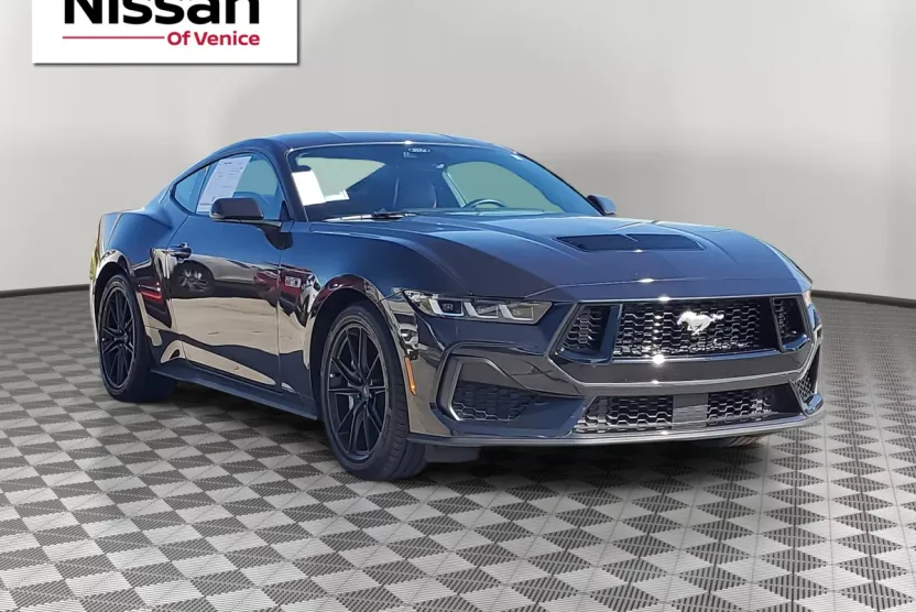 2024 Ford Mustang GT Premium photo 1