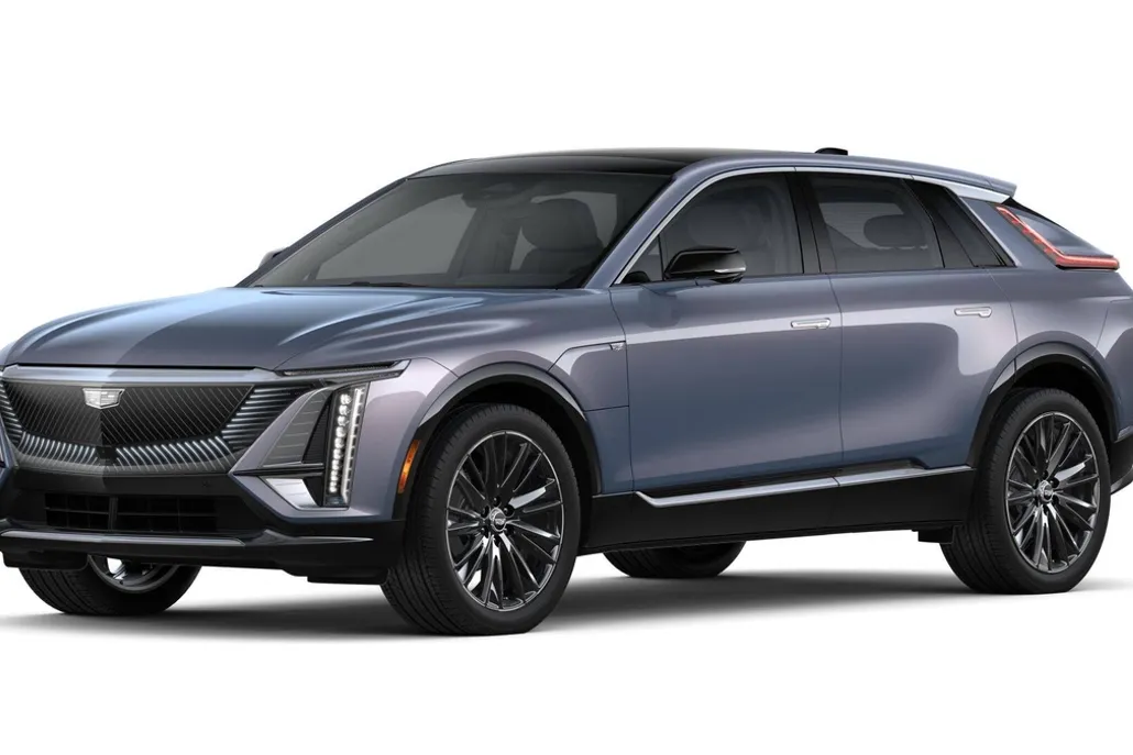 2025 Cadillac Lyriq Luxury photo 1